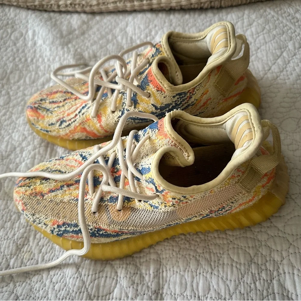 Colorful Knit Sneakers - Picture 2 of 3